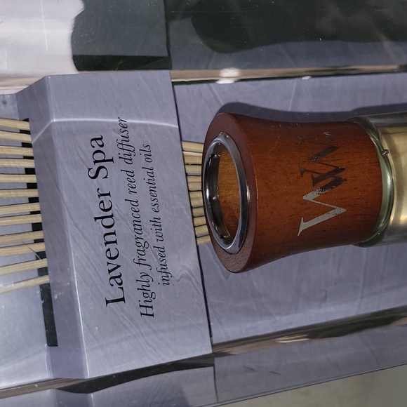 WoodWick Lavender Spa Reed Diffuser - Picture 5 of 6